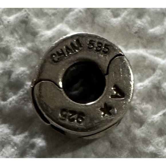 MC-4 Authentic Chamilia Sterling Silver Bead Gold Heart Lock‎ - Picture 6 of 13